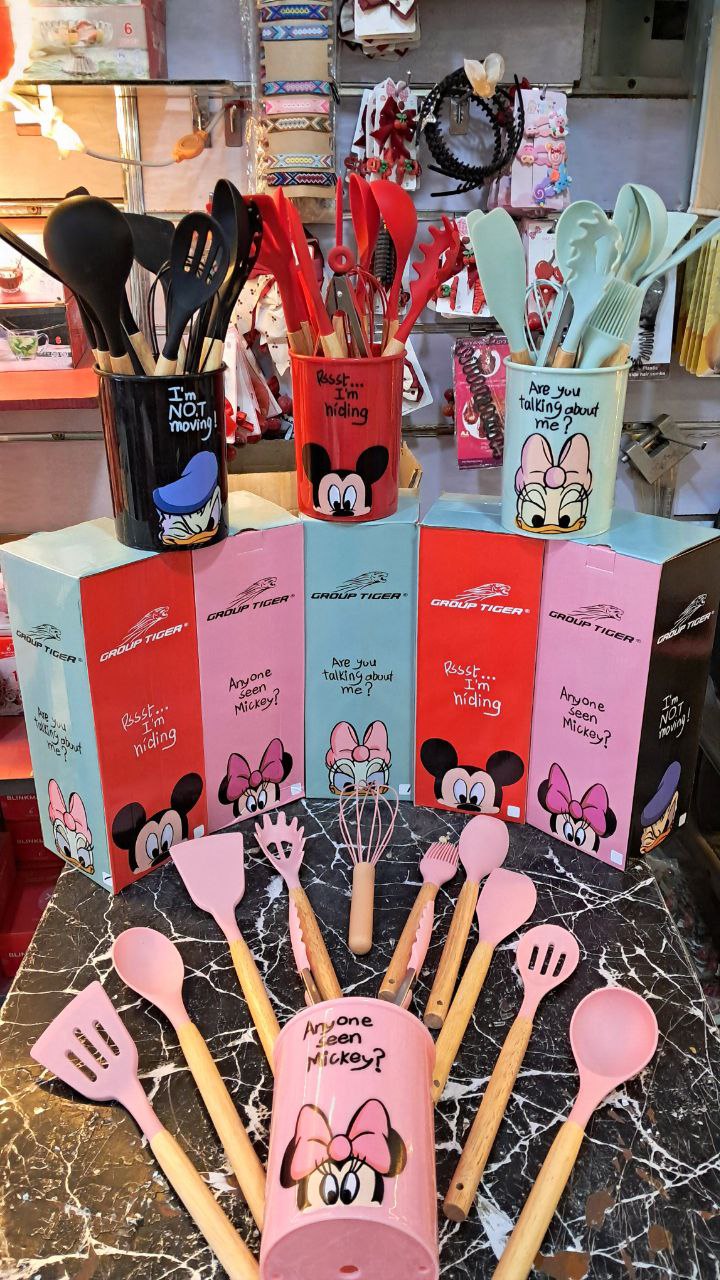 طقم توزيع ديزني 12 قطعة