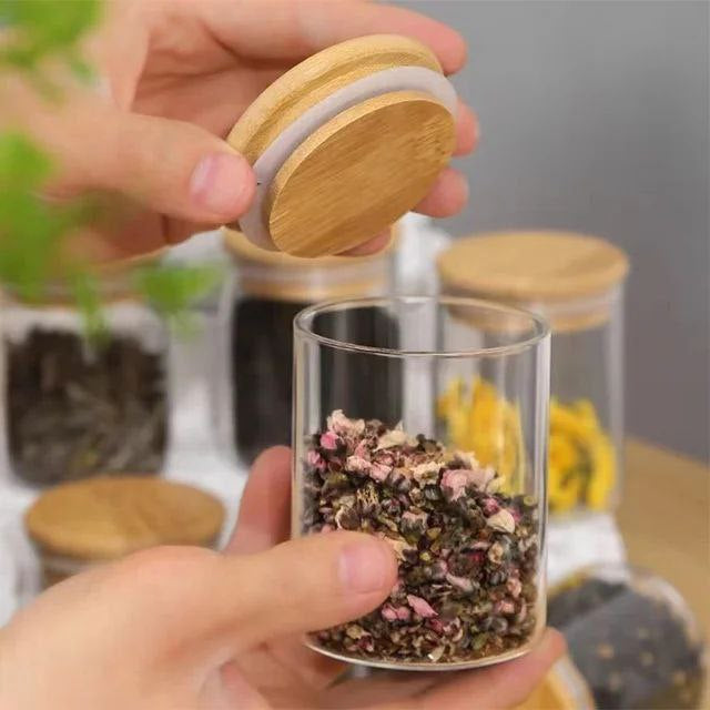 طقم توابل زجاج مدور بغطاء خشب - ٢٠٠مل