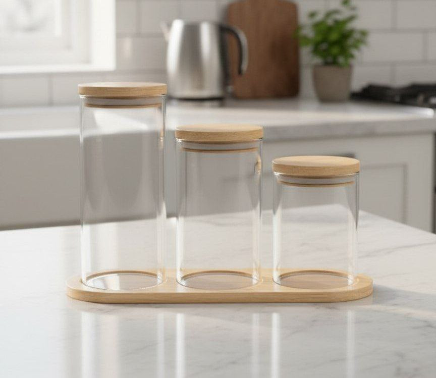 طقم برطمنات زجاج ٣ قطع مع أغطية وقاعدة خشبية