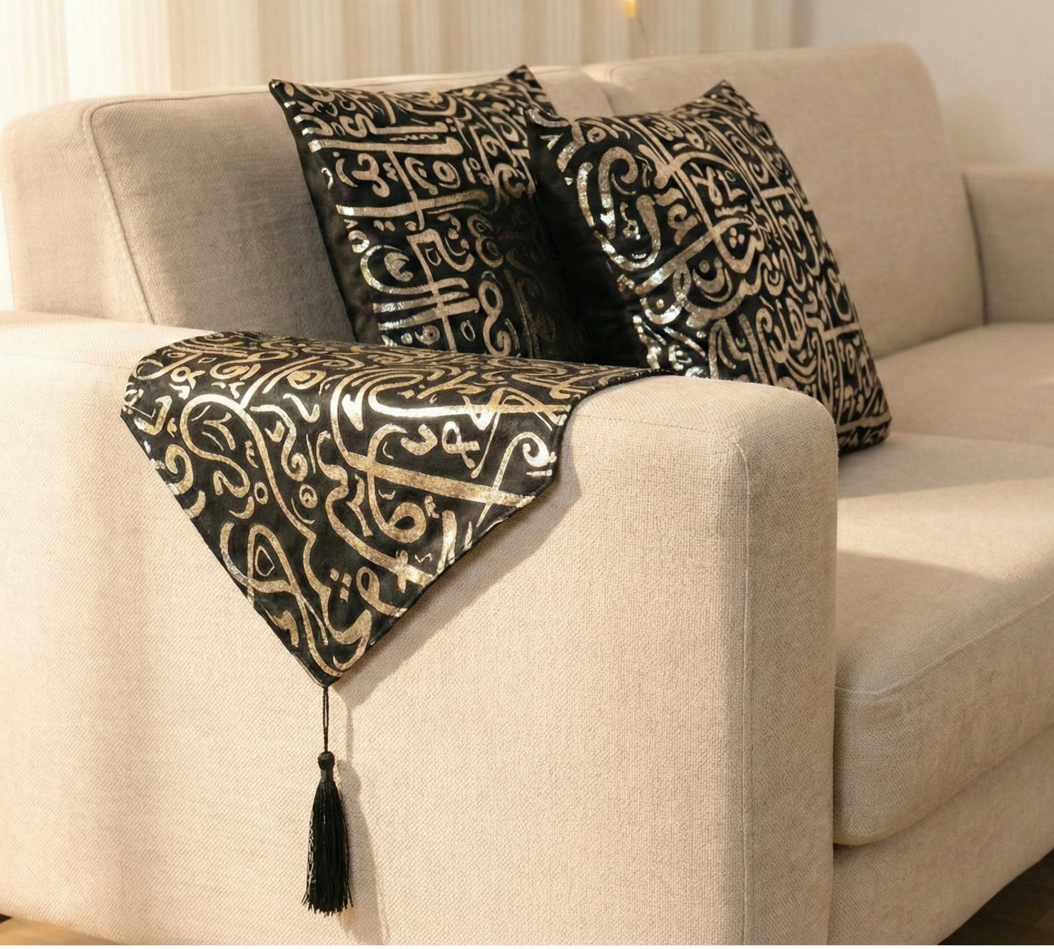 طقم رانر+٢كوشن رمضان - نقوش