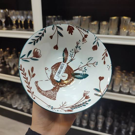 طقم غزالة بورسلين - ١٨ قطعة