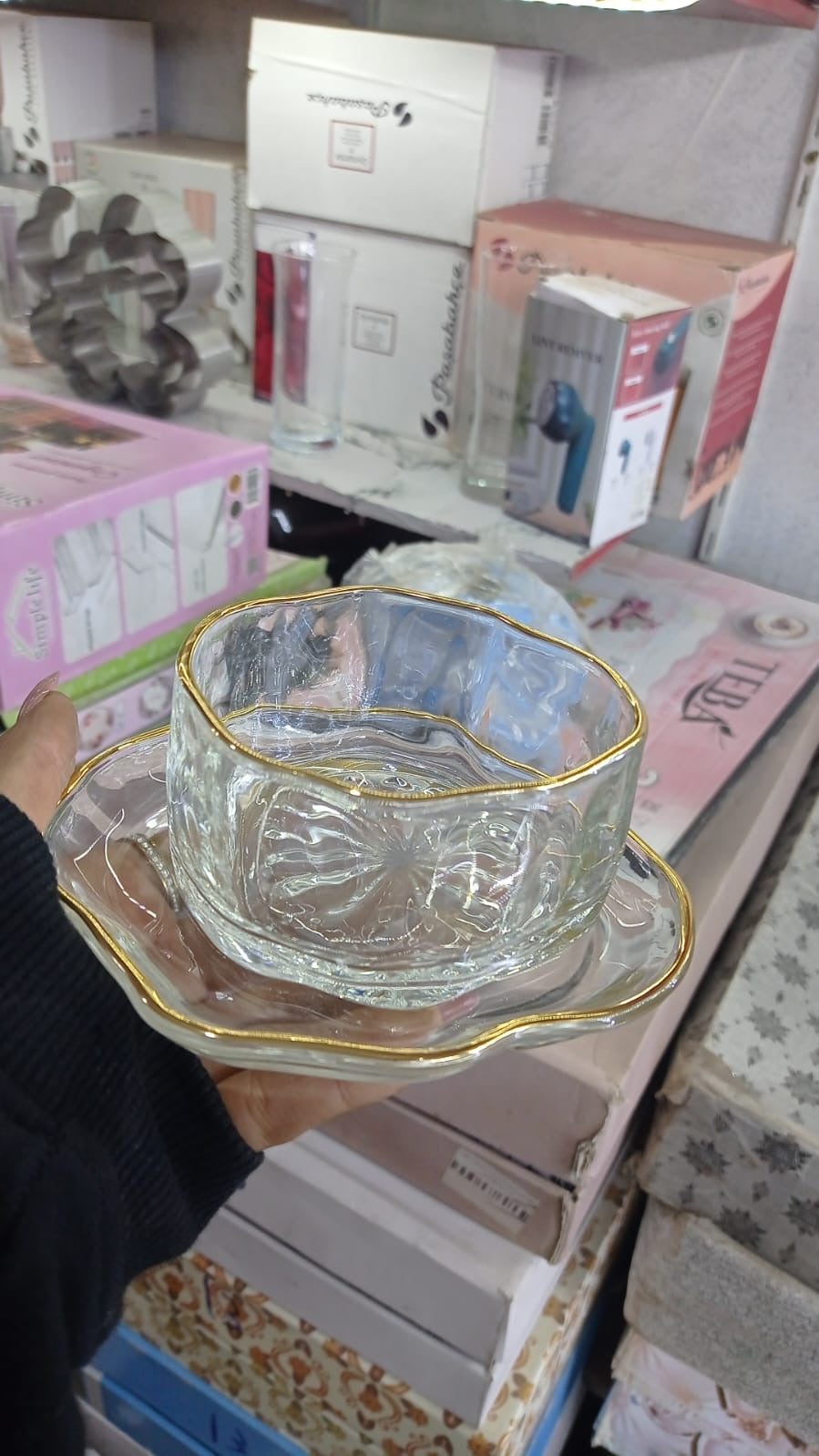 طقم خشاف زجاج مموج إطار دهبي