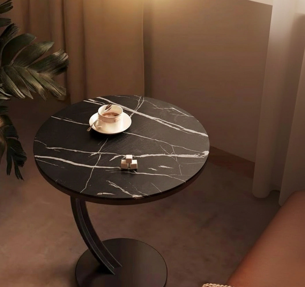 طاولة جانبية مدورة خشب x معدن