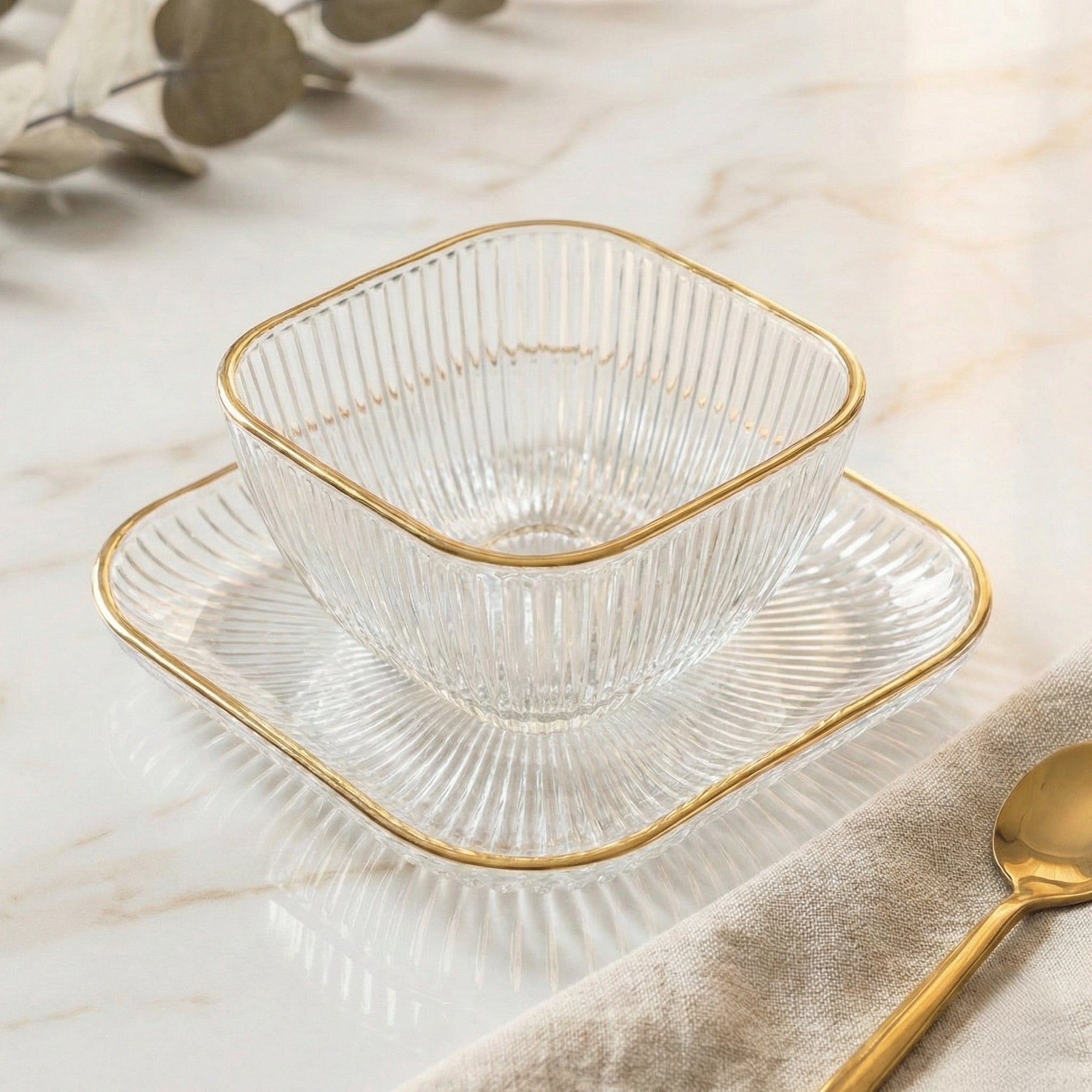 طقم خشاف زجاج مربع اطار دهبي