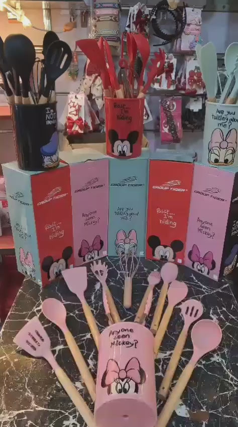 طقم توزيع ديزني 12 قطعة